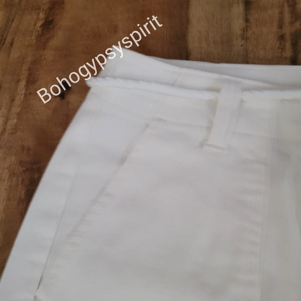 $60 L.T.J Letter to Juliet High Rise Chino Shorts, Small Off White